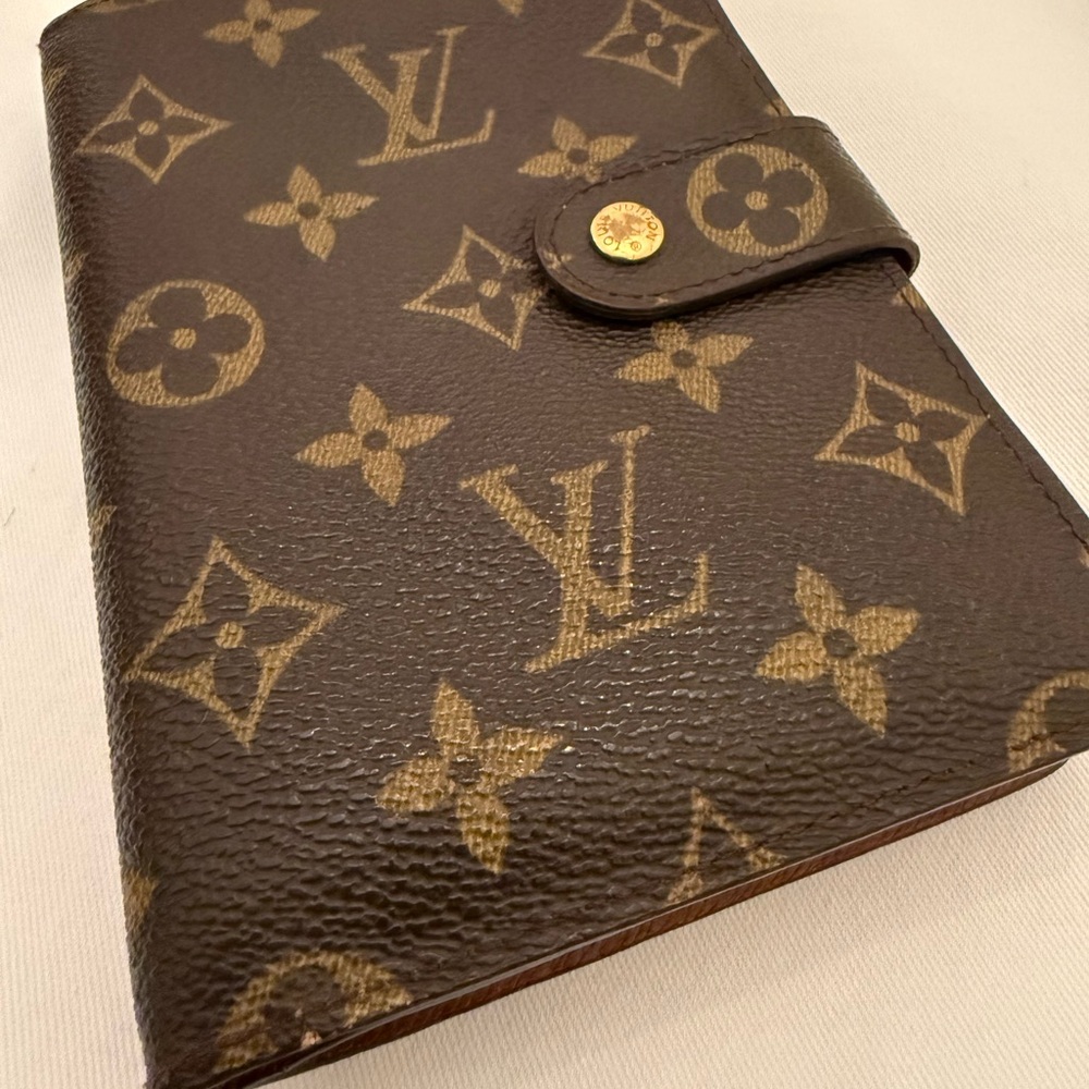 Louis Vuitton Monogram Wallet Snap and Zippy